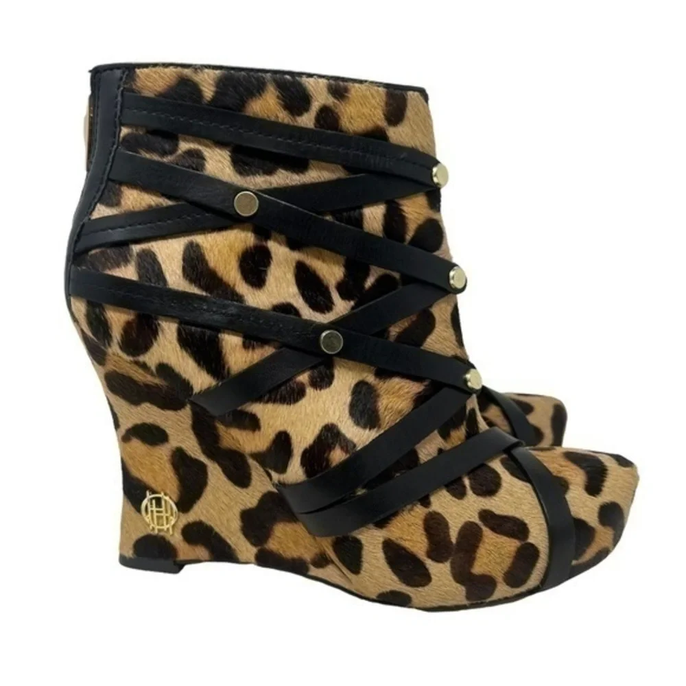 House Of Harlow Wedge Boots